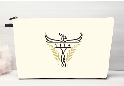 Pochette unisex VITA+ color avorio vista frontale con logo dorato